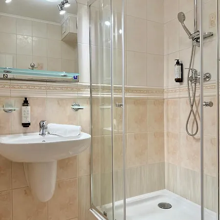 Al-Dom Apartamenty Obrońców Westerplatte , 100 m do plaży, przy latarni morskiej-2